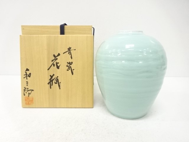 JAPANESE CERAMIC / CELADON / FLOWER VASE / ARTISAN WORK